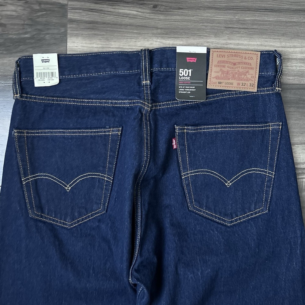 Levi's Premium 501 Loose Fit Mens 32x32 Actual (34x32) Denim Button Fly Jeans